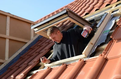 Pose de fenêtres de toit Velux à Quevillon